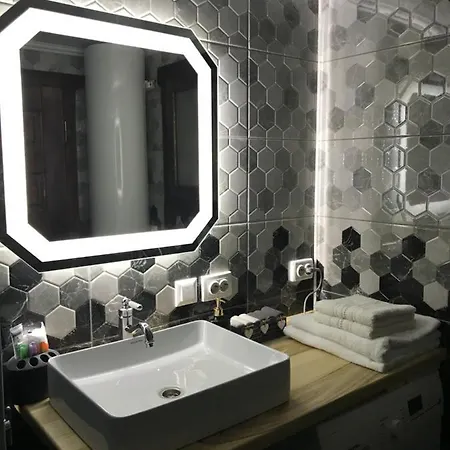 «кришталь» Apartment *